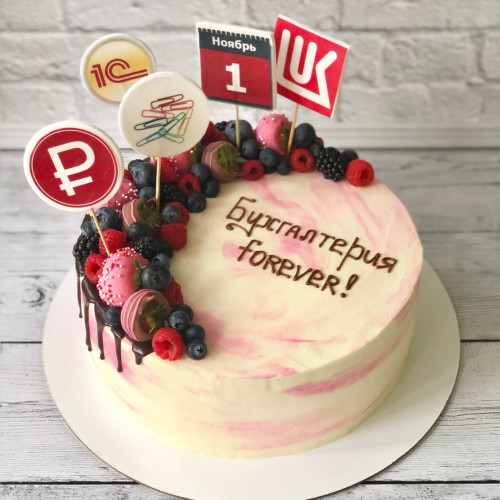 Торт для организации #653 с ягодами клубникой в шоколаде и кружками с логотипами, белый