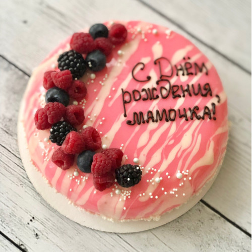 Торт муссовый #78 с ягодами, розовый с белыми полосками